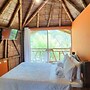 Hotel y termales Las Heliconias