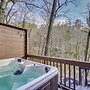 Private Hot Tub! Hillside Smokies Base Camp