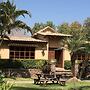 w Spacious 5BR Retreat Pool BBQ Games