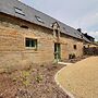 Stunning Holiday Cottage in Neulliac