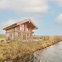 Host Stay Cabin on the Loch