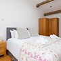 Buttercup - Super King Ensuite Room in Sidlesham