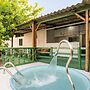 House w. 5-br and Pool 200m From the Beach Fpl0228