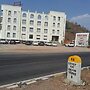 KING'SWAY HOTEL AND RESORT