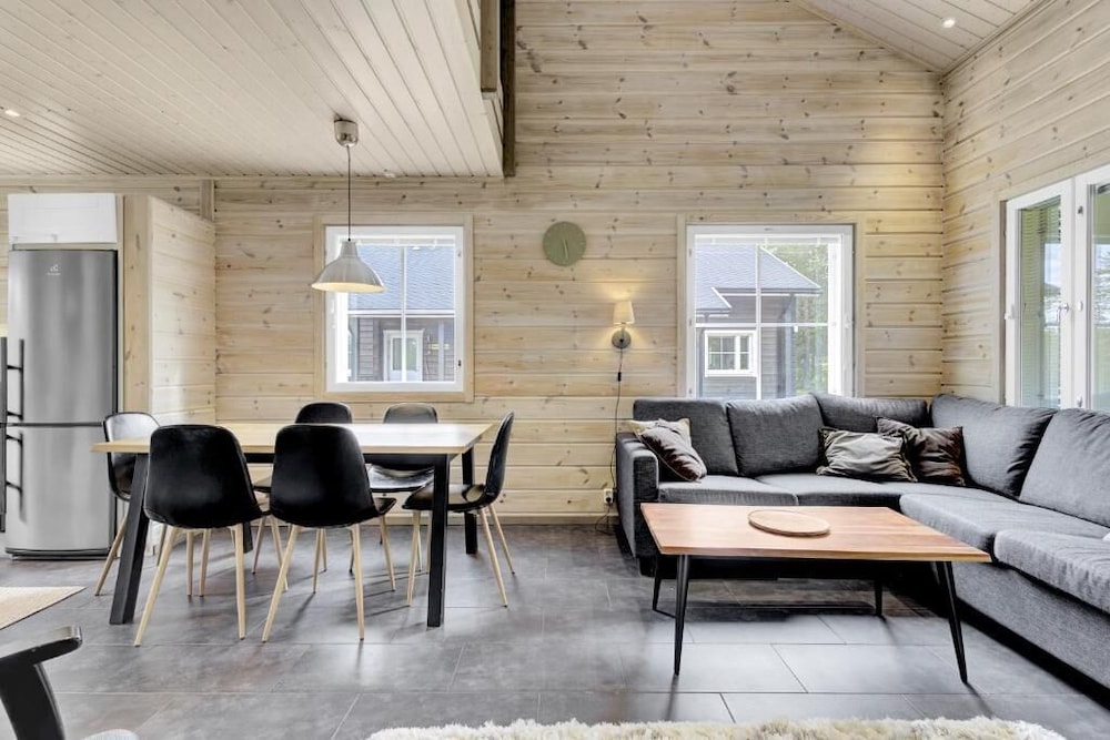 Skicamp 3 - Modern 3BR Villa in Pyhä