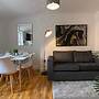 Stylish 2BR Serviced Apartment in Bedford Centre 4