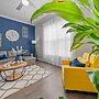 Stylish 2BR 2BA w Pool Gym Near Airport 3