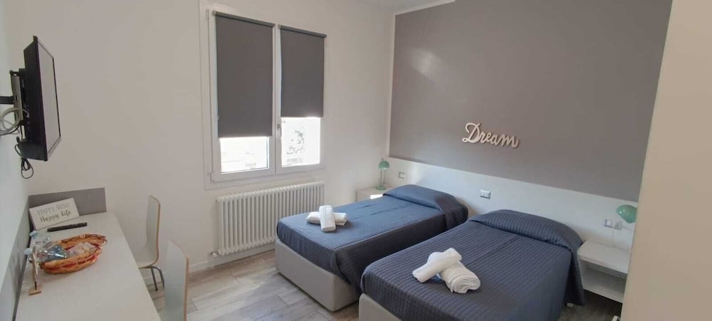 Bianca Room