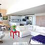 Beachfront Penthouse 4 Bedroom in Hythe