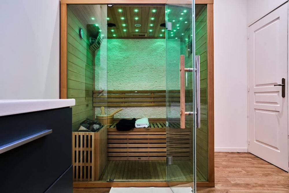 Baignoire Blaneo Sauna 10 Minutes de la Gare