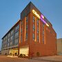 Click Hotels Lite Chakan