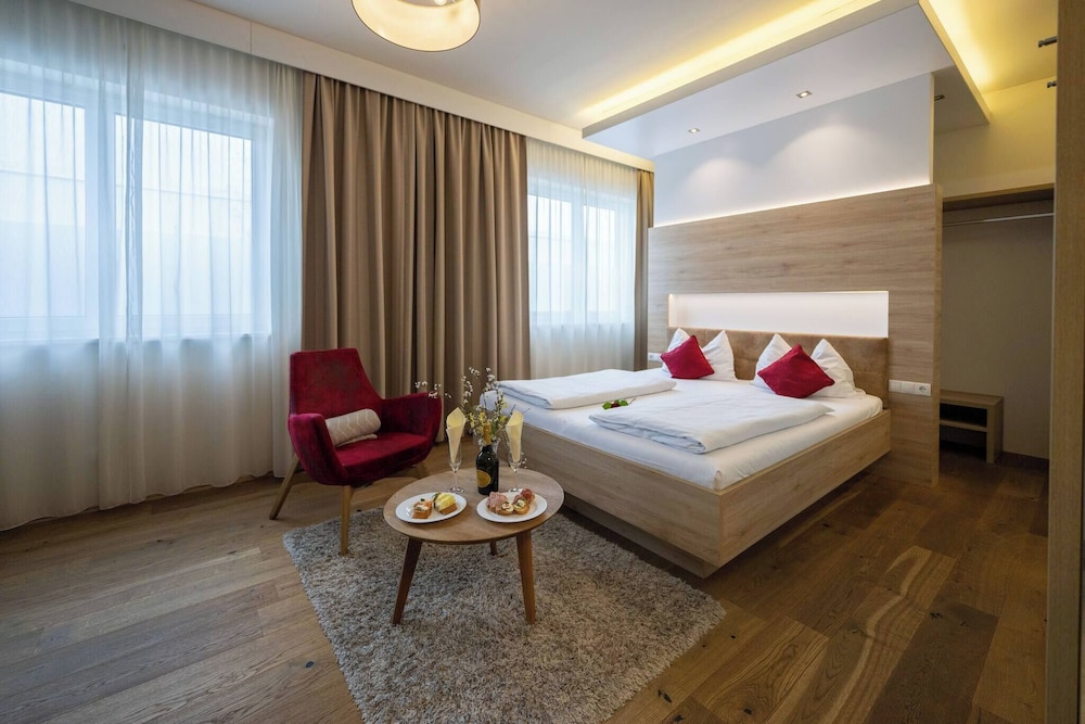 Red Dream Apartment for 2 I Graz-süd I 24-7 Check-in
