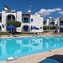 Sea Breeze 1-BR Apt & Pool in Pyla