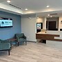 HomeTowne Studios by Red Roof Fort Myers