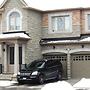 Cozy 2-bedroom House Rental in Brampton's Mount Pleasant