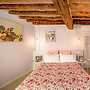 LA CASA DEL VINO-THE WINE HOUSE