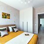 Three-room apartment near Avia Mall