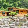 Mungyeong Between Mountains Pet Pension