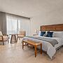 Oceanfront Apartments with Great Views