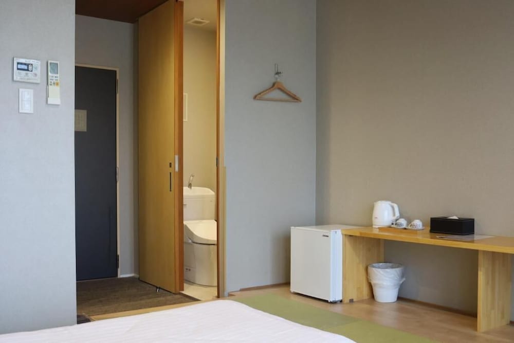 Kansai Airport Hotel Pine Villa
