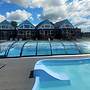 Large Holiday Home, Summer Pool, Sauna, Jacuzzi