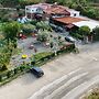 salillari guest house