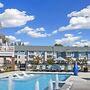 Landing Apartments Huntsville near Lake Forest
