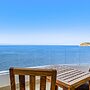 Incredible Ocean-view Condo With Amazing Pool, Pool spa & Balcony
