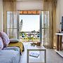 Seawaves 1- BR Apt. by Meneou Beach