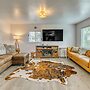 Near Ocean & Redwood National Park! Home w/ Yard