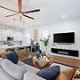 ATL Townhome Near Mercedes-benz Stadium: Sleeps 6!