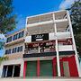 Deluxe Rani Gate Lakhi Guest House