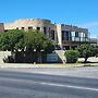 Stonehouse on Main
