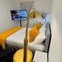 Elizabeth Line - Parking - Wifi - Sleeps 4