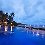 Hon Rom Central Beach Resort