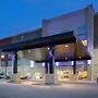 Holiday Inn Express & Suites Great Bend by IHG