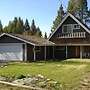 865 Michael Dr.