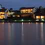 Kalla Bongo Lake Resort