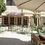 Pharaohs Hotel