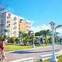 Art-Deco Beach Hotel