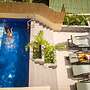 Papa Fred's Beach Resort