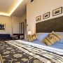 Rex Hotel
