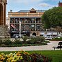 Bathurst Royal Apartments