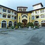 Planta Centro Bacolod Hotel & Residences