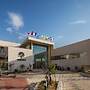 Desert Irus Hotel