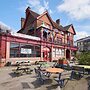 Hootananny Hostel