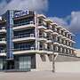 Hotel Pacific