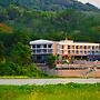 Rivermount Hotel and Resort