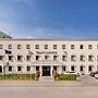 Grand Sapphire Hotel & Banqueting