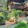 B&B Villa Dolomites Hut